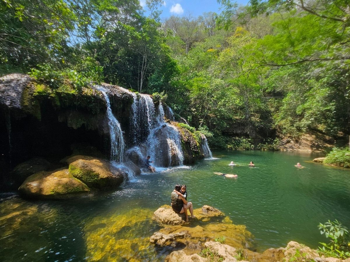 Cachoeira do Sinhozinho among the rocks